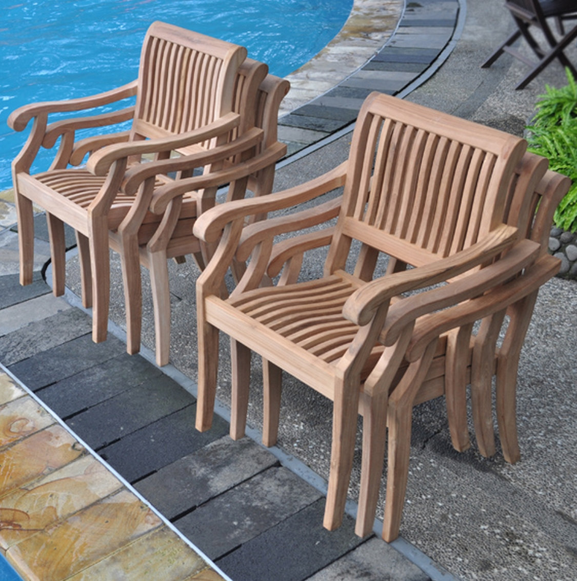Masten Round 6-Person Outdoor Dining Set, 72" L x 72" W x 31" H, 6