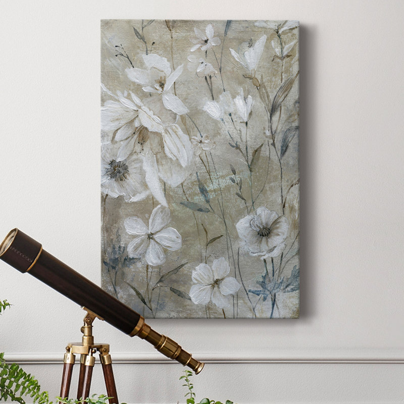Wildflower Whites - peinture sur toile tendue, H 36 po x l 24 po x P 1 po