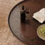 Table basse en chêne rouge massif avec tablette ouverte-131967576