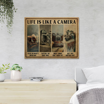 Old Vintage Cameras - Life Is Like A Camera Focus On What's Important Capture The Good Times - 1 Piece Rectangle Graphic Art Print On Wrapped Canvas