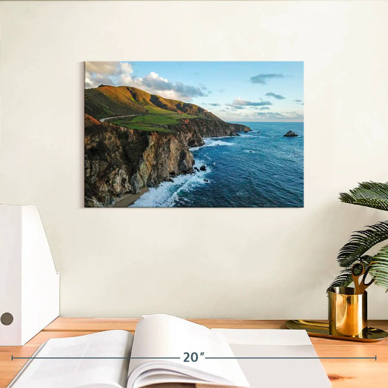 Gillard Cliff In Big Sur, H 8 po x l 12 po