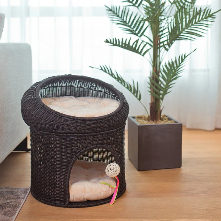 Khaleesi Wool Pet Bed, Black