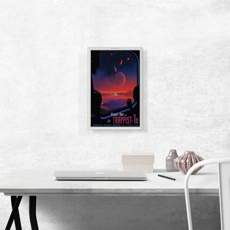 «Trappist-1E», impression sur toile tendue, H 26 po x l 18 po x 1,5 po