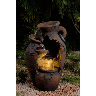 Fontaine d'extérieur en résine / fibre de verre Hertford