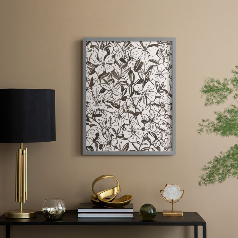 Periwinkle Daze I, reproduction encadrée - bois massif, H 30 po x l 24 po, Gris
