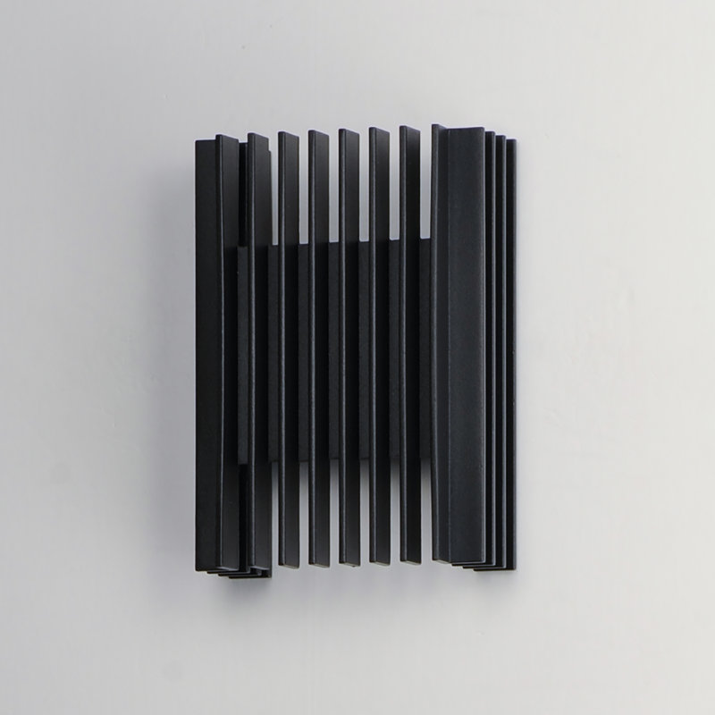 Fixation murale Canela, H 5,5 po x l 5,5 po x P 2,5 po