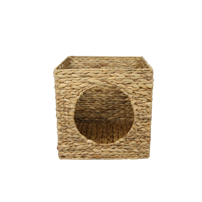 Susana Nest/Cave