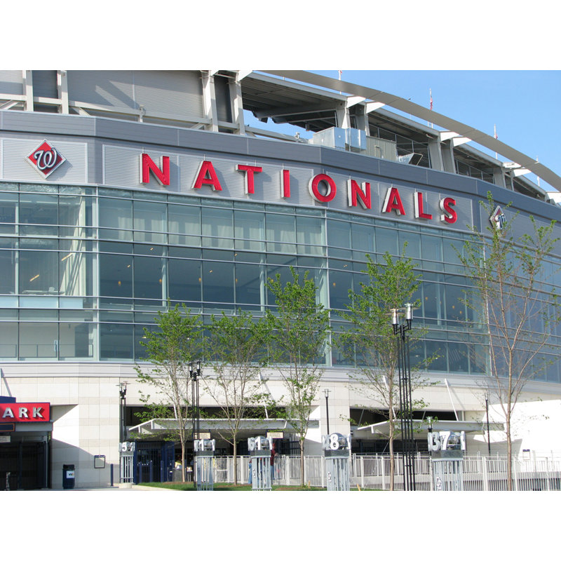 Nationals Park, H 18 po x l 24 po