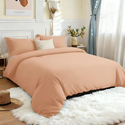 Microfiber 250 TC Reversible 4 piece Plain Duvet Cover Set with Pillowcases