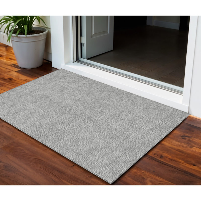 HomeRoots 3' X 5' Gray And Ivory Geometric Washable Indoor Outdoor Area Rug
