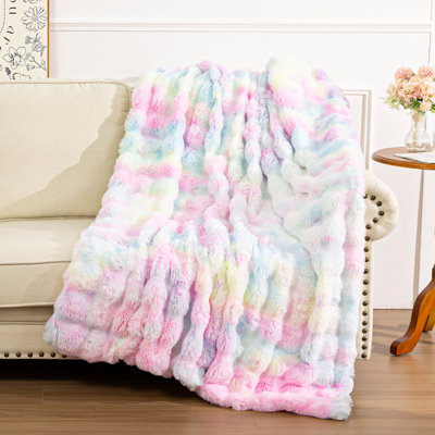 Luxury Cozy Warm Faux Fur Throw Blanket, Reversible Blanket for Sofa, Living Room, Bedroom