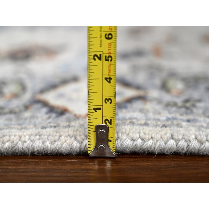 Tapis de couloir gris nouvel âge en laine 2 pi 5 po x 18 pi Polebridge