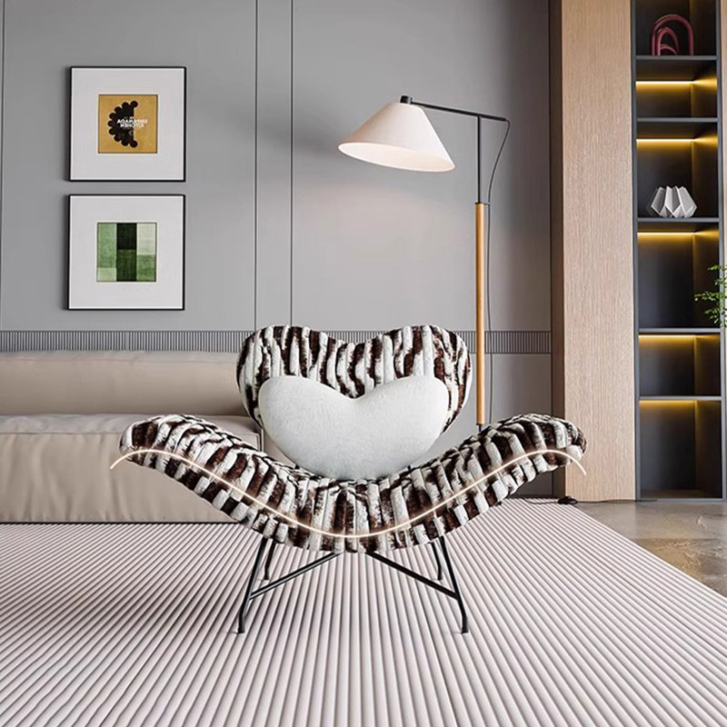 Fauteuil de loisir léger et luxueux de style minimaliste, idéal pour le salon