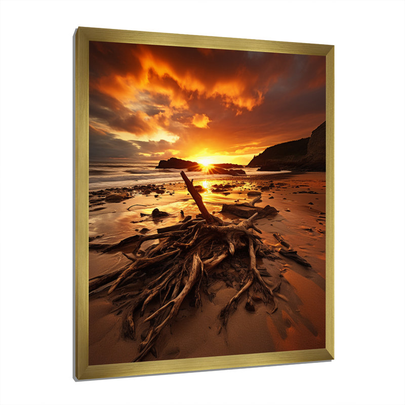 Azilda Beach Golden Sands VII sur toile, H 32 po x l 24 po x P 1 po, Encadrement doré