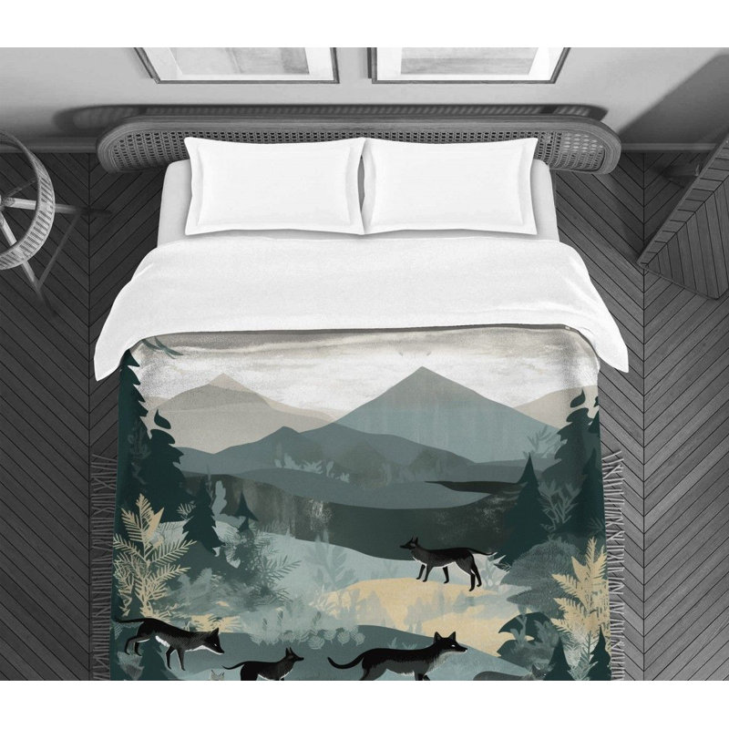 Wolf Wildlife Comforter, King Comforter