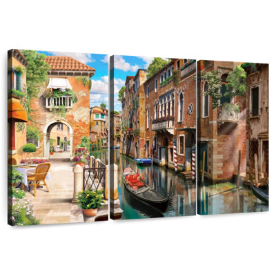 Mehar Venice Canal Houses