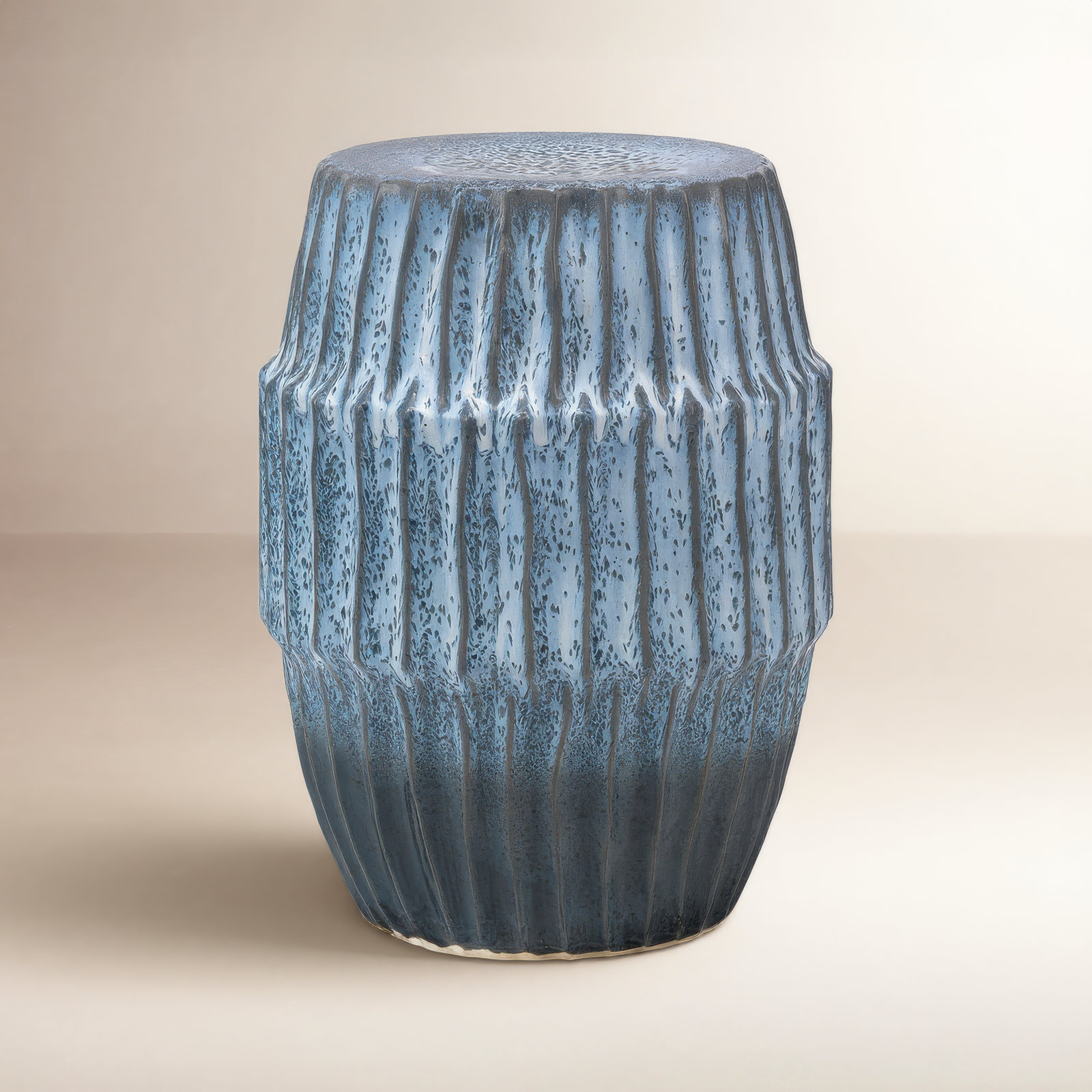 Waneka End Table, Blue Ombre