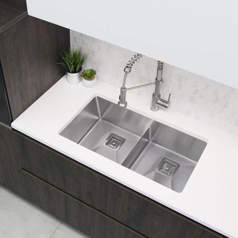33" Double Bowl Undermount Kitchen Sink