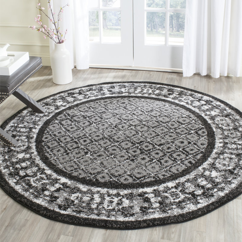 Tapis oriental performance Nicarla, Rond 6 pi