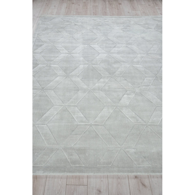 Brunello Geometric Area Rug in Light Silver, Rectangle 4' x 6'