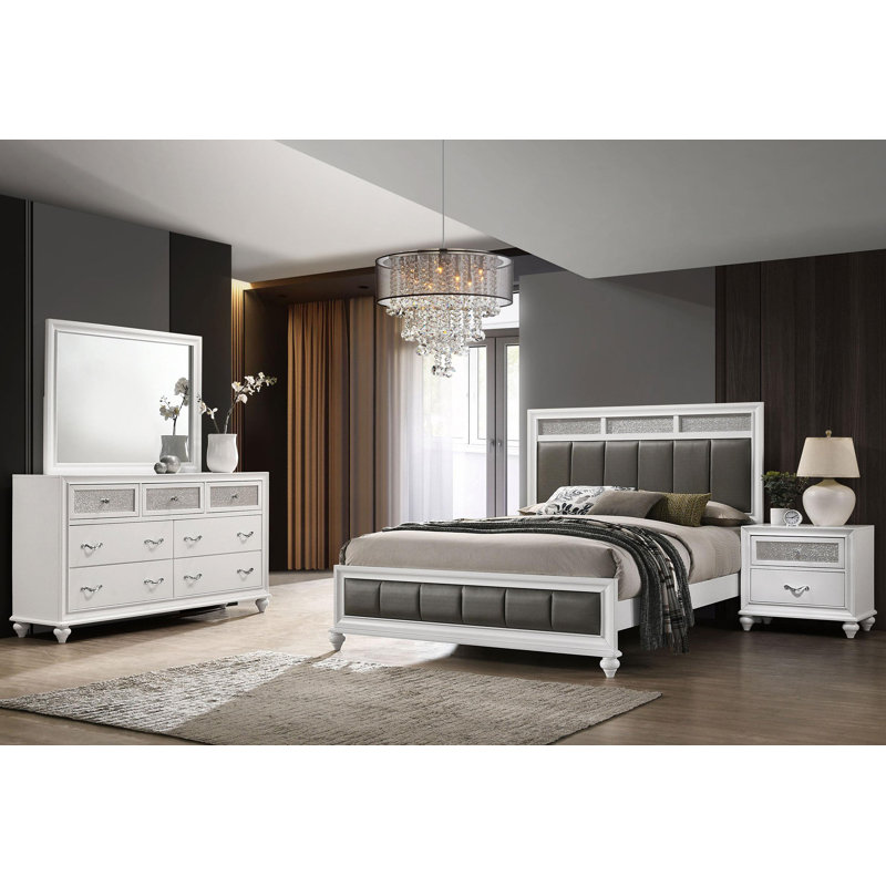 Ensemble de chambre à coucher, Très grand californien, Blanc / Gris, Ensemble de 4 pièces : lit, table de chevet, comm