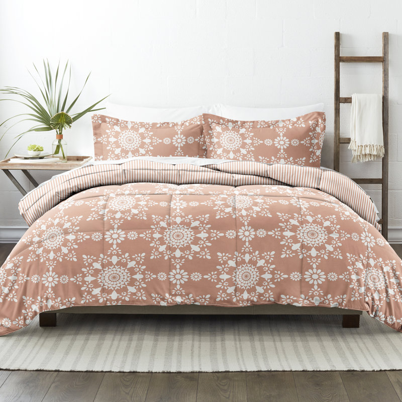 King Clay Reversible Down Alternative Microfiber Bedspread Set