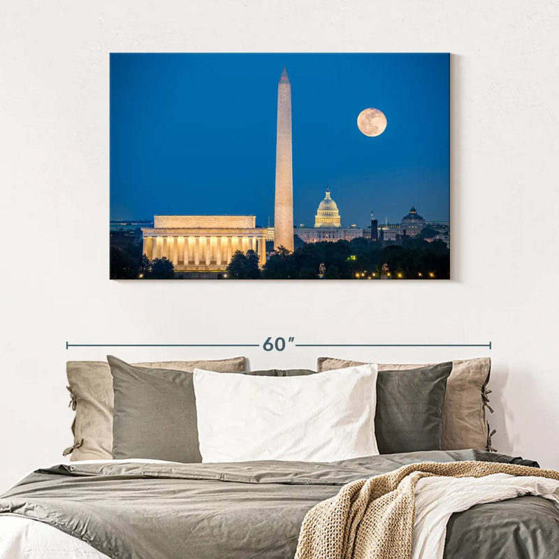Sireci DC, 32" H x 48" W