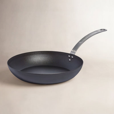 Carbon Steel Fry Pan (Seasoned)