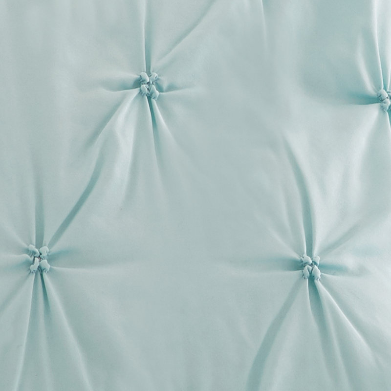 Spa Pintuck Twin Quilt Set