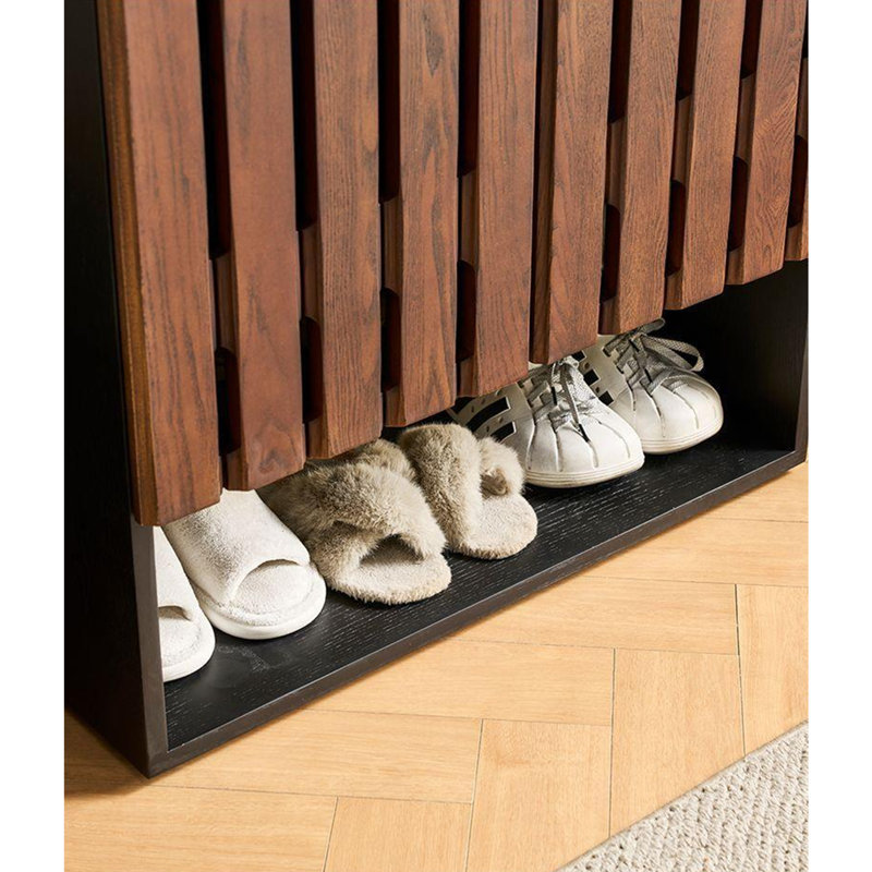 Armoire de rangement pour chaussures à grille