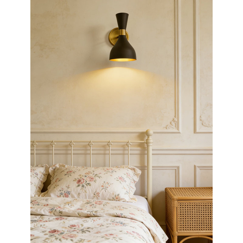 Applique murale rétro moderne, applique murale câblée avec intérieur doré, abat-jour évasé pour salon, salle de bain, couloir et chambre à coucher