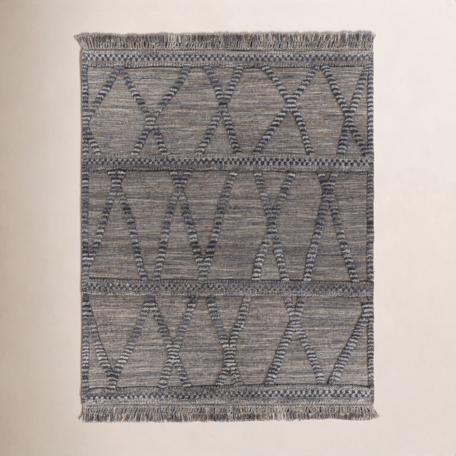 Leanna Handmade Wool Rug, Rectangle 5' x 7'6"
