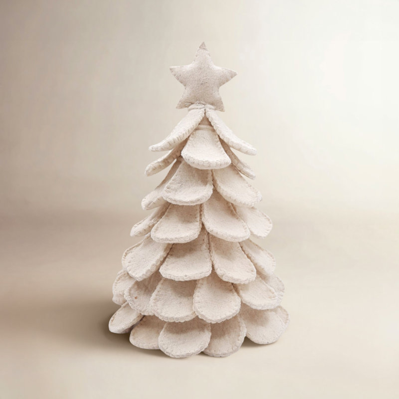 Arbre de Noël de table crème fait à la main en laine feutrée à la main, H 14 po x l 7,5 po x P 7,5 po