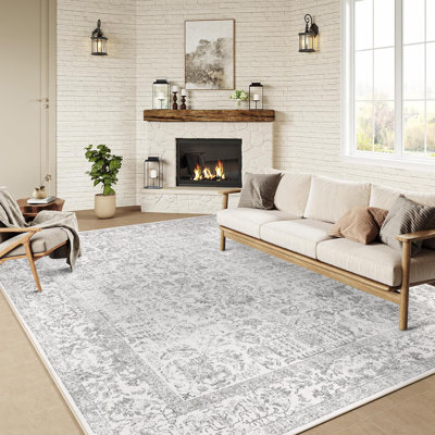Kitty Machine Washable Vintage Area Rug With Non-Slip Backing