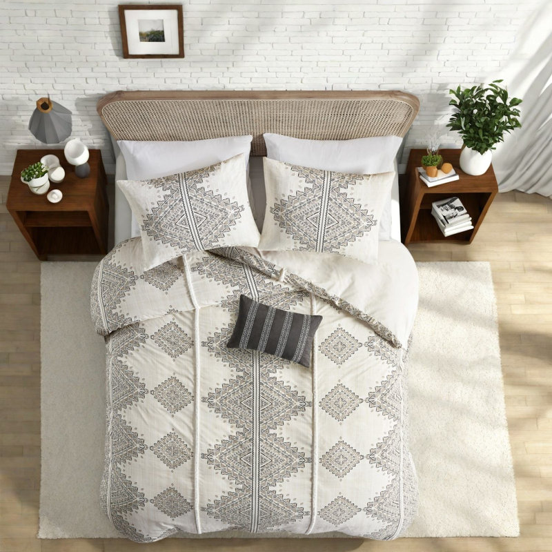 Comfortable Polyester Bedding Sets, Chic Boho Style For Cozy Bedrooms