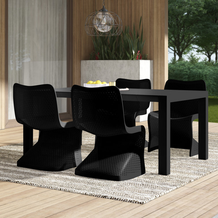 Farrah 4 - Person Patio Dining Set with Extendable Rectangular Table