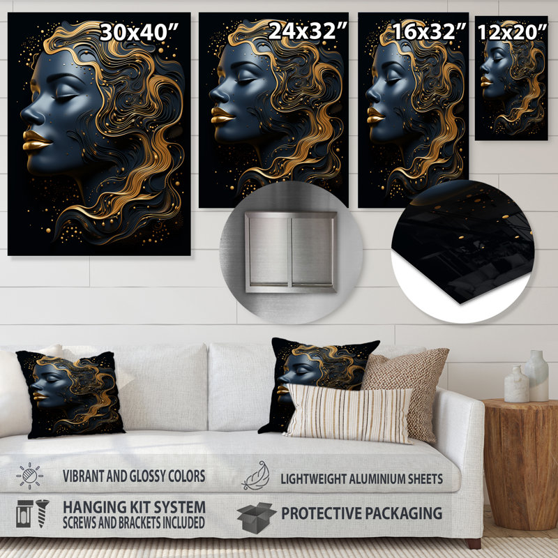 Portrait de femme céleste dorée et noire IV - art en métal tendance, H 32 po x l 24 po x P 1 po