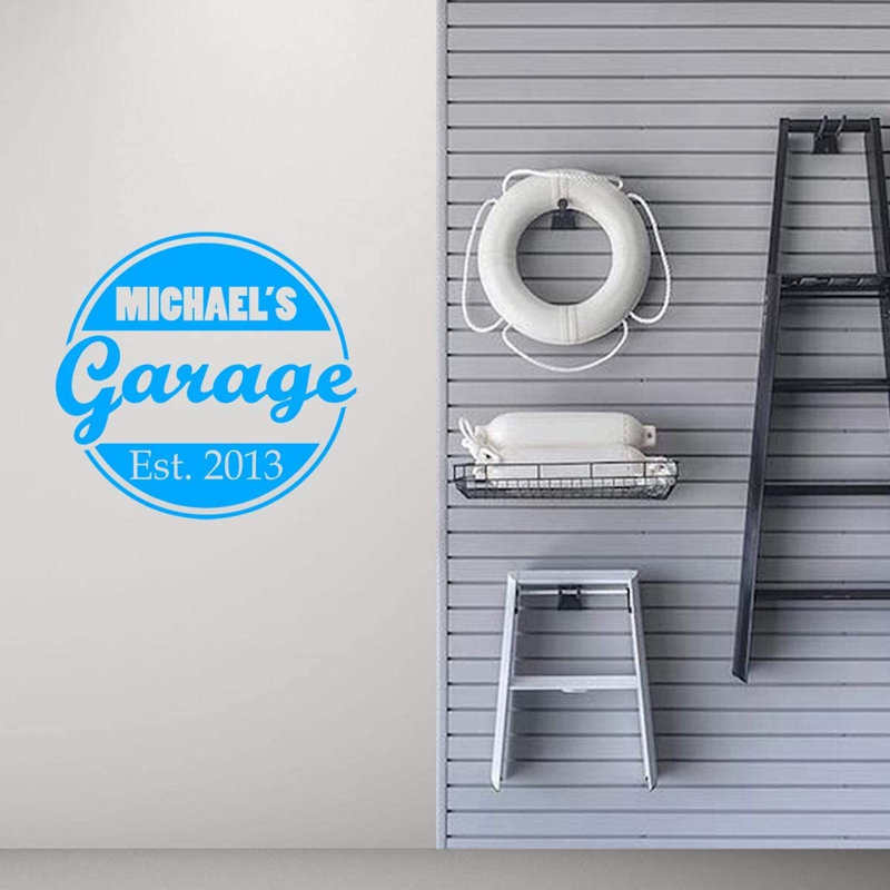Décalcomanie murale Trinx Garage avec nom personnalisé - CS49, H 23 po x l 24 po, Bleu ciel