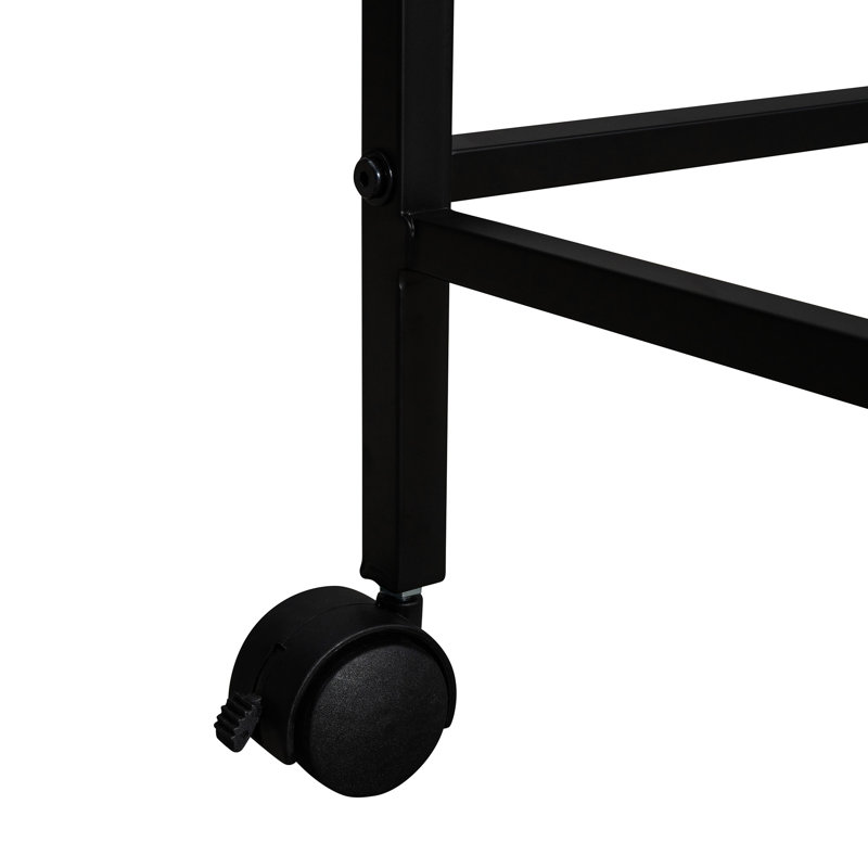 Lit mezzanine simple en métal avec bureau et tablettes en noir. Fabrication robuste. Conception pour la chambre à coucher. Bibliothèque intégrée. Abondant sous le bureau. Protégé par un garde-corps et des lattes. Pas de fondation ni de sommier