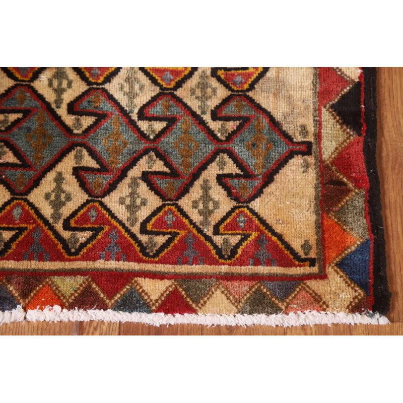 Square Geometric Traditional  Rug 2x2