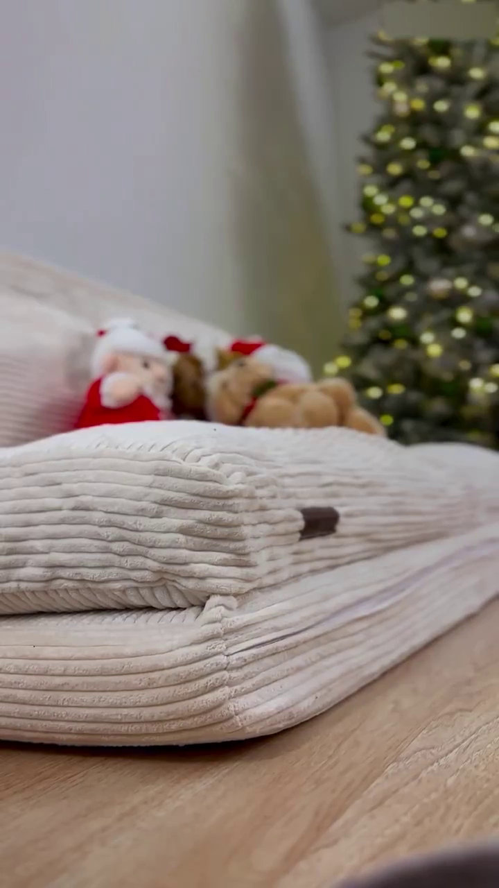 Holly-Madison Bean Bag Floor Sofa Bed