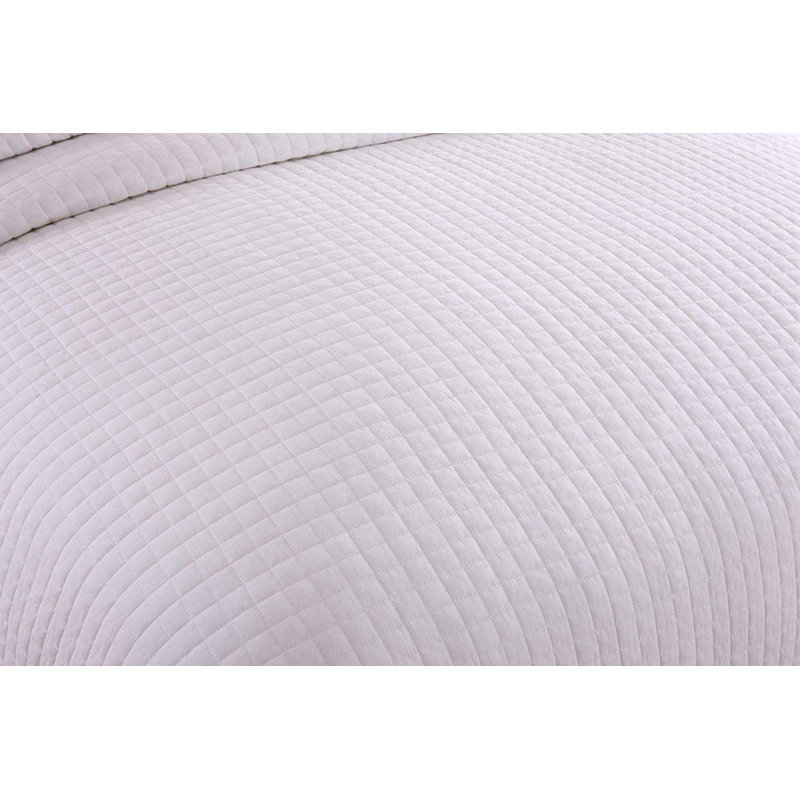 White Cotton Queen Reversible Quilted Bedspread Set