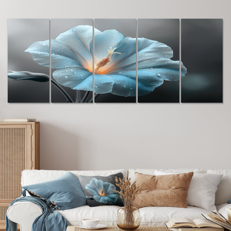 «Blue Crystal Morning Glory Flowers Photo I», ensemble d'art mural sur toile Morning Glory, H 28 po x l 60 po