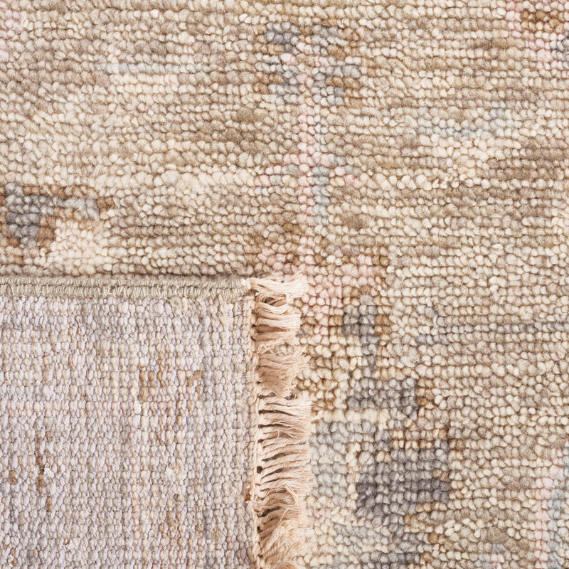 Samarkand 104 Area Rug In Grey, Rectangle 6' x 9'