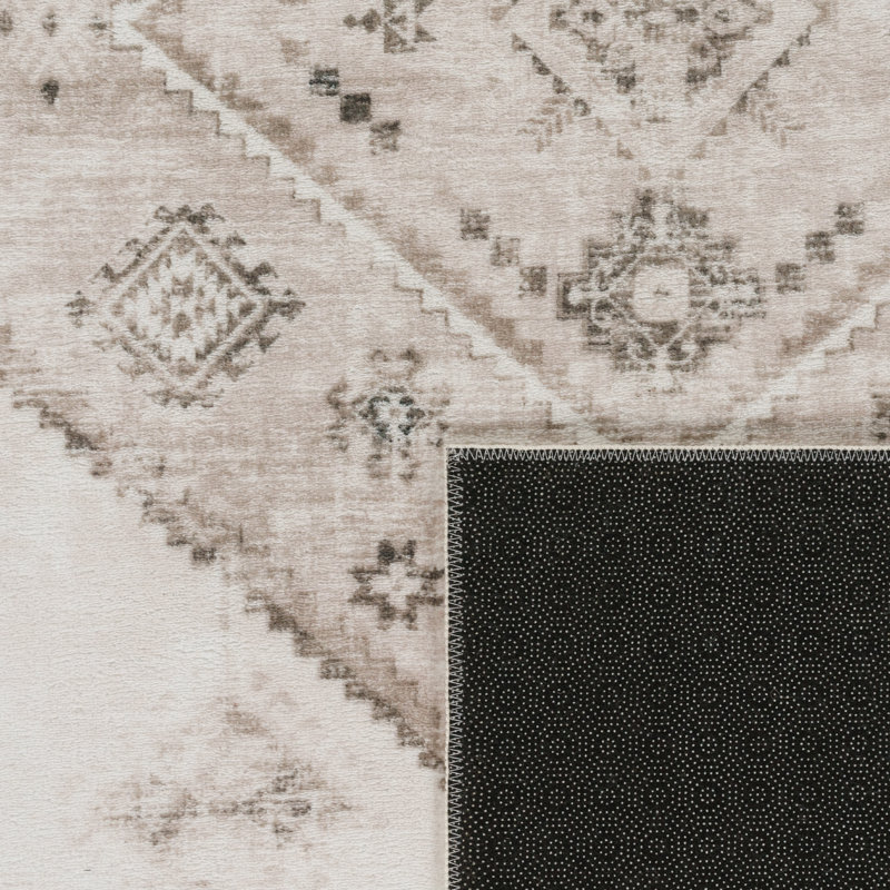 Juliauna Area Rug, Rectangle 6'7" x 9'2"