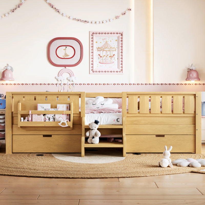 Grand lit pour enfants avec tablettes intégrées et tiroirs de rangement, escalier de sécurité et garde-corps, naturel clair