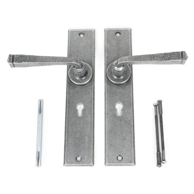 Avon Door Handle