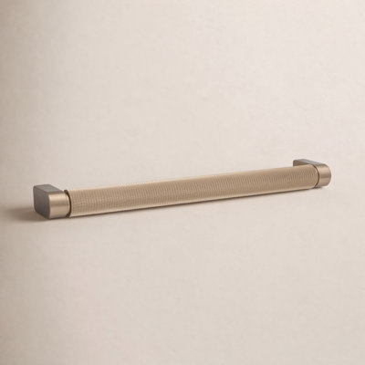 Kent Bar / Handle Pull Pull