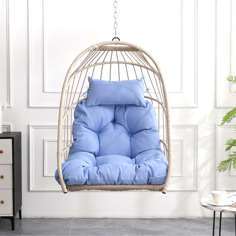 Fauteuil balançoire en rotin PE