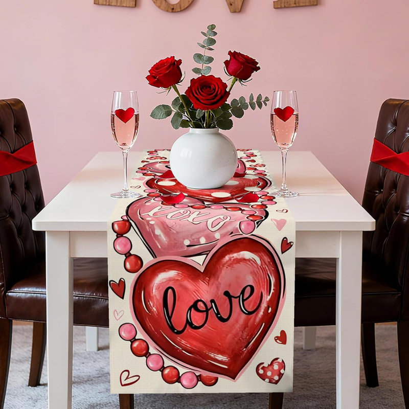 Chemin de table de la Saint-Valentin - Cœurs avec amour et lettrage Xoxo